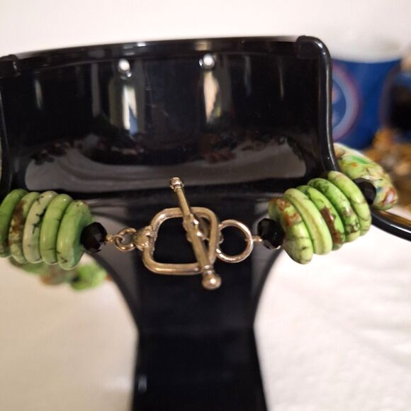 A Shell Resin Beaded Women's Necklace Green Speckled Boho Beachy Cottage Core - Picture 5 of 8